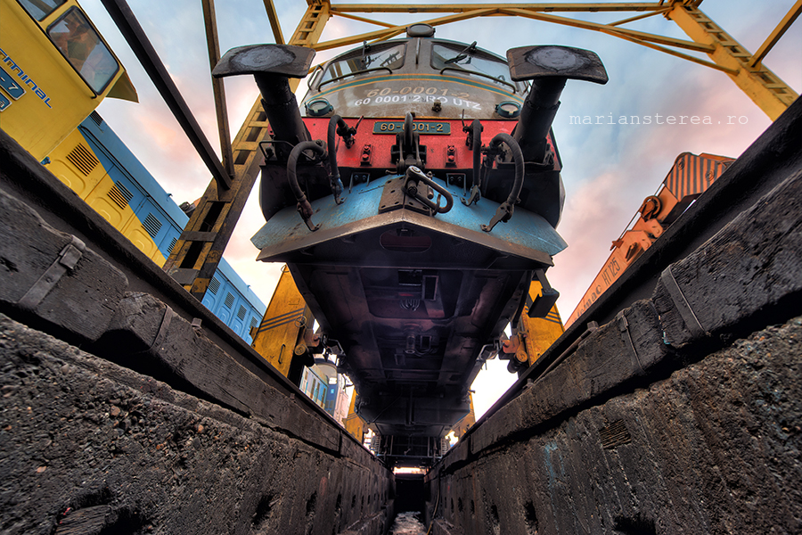HDR locomotive 
