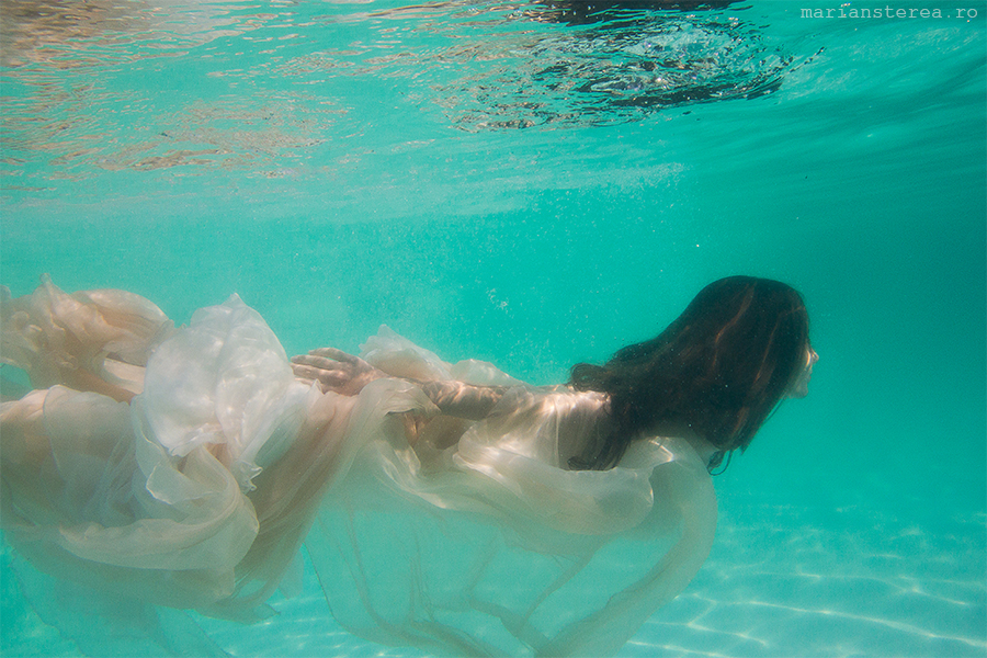 underwater_session_bride_pro_tv