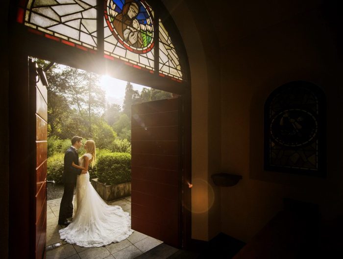 Cum alegi fotograful de nuntă: 12 întrebări de pus înainte să semnezi